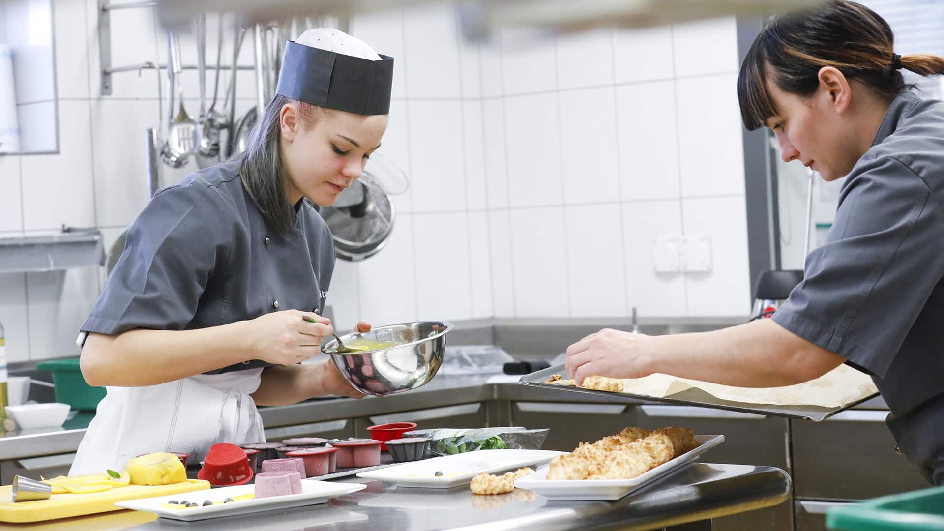 Symbolbild für Spülprofi mit IV-Rente (50 - 80 %, w/m/d)